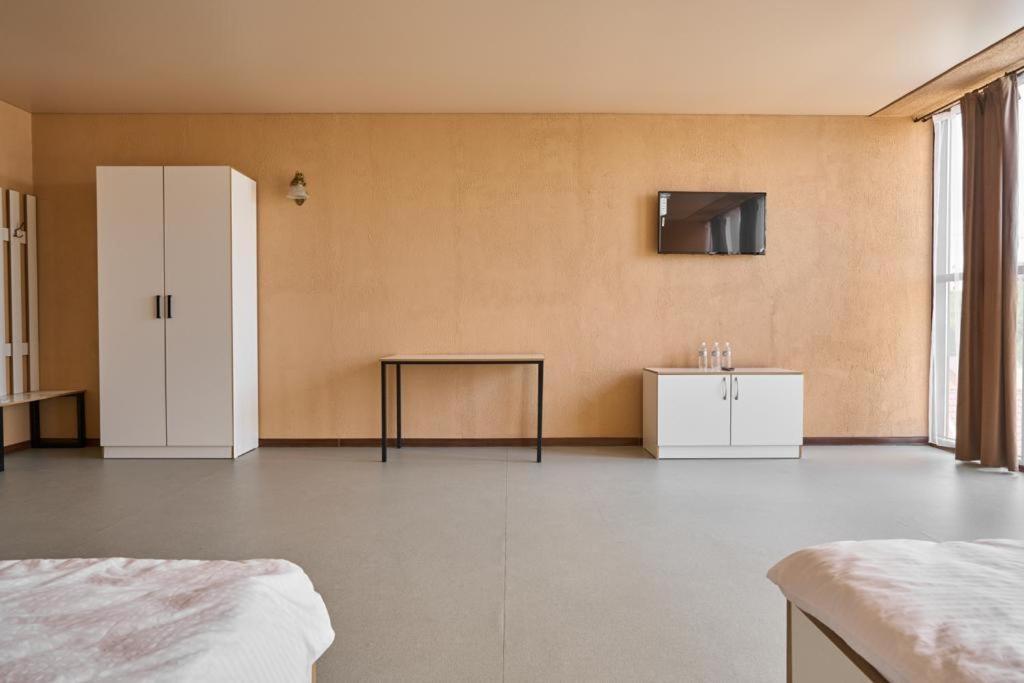 7Days Hotel アルマトイ エクステリア 写真